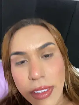 Jullyanaximeness online show from May 26, 7:43 pm
