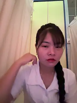 Naked-xx online show from May 7, 10:59 pm