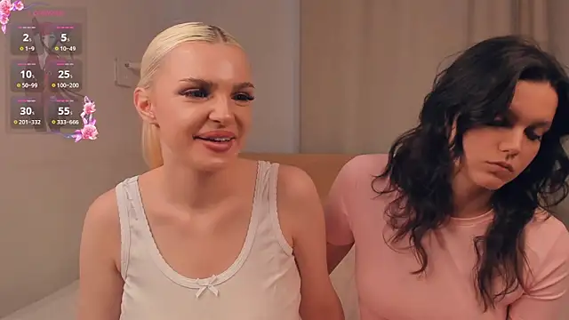 JuliannPaysour online show from April 23, 8:46 am