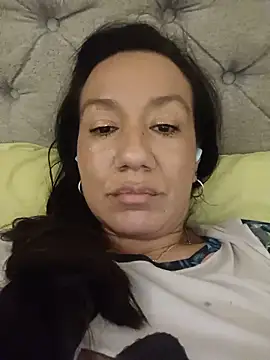 Snapshot of danna_tt chatting on June 16, 12:24 am danna tt online show from June 16, 12:24 am