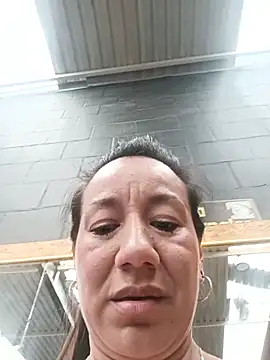 Snapshot of danna_tt chatting on July 5, 8:05 pm danna tt online show from July 5, 8:05 pm