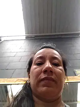 Snapshot of danna_tt chatting on July 11, 7:38 pm danna tt online show from July 11, 7:38 pm
