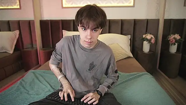 DaveBevy online show from May 26, 7:21 pm