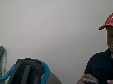 Luis-Armando online show from May 4, 10:50 pm