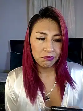 tatianabelli online show from April 28, 6:13 pm