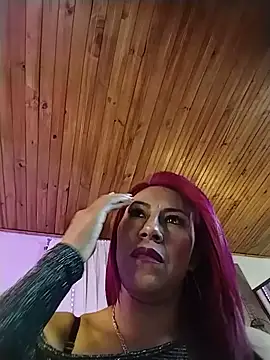tatianabelli online show from May 13, 6:38 pm