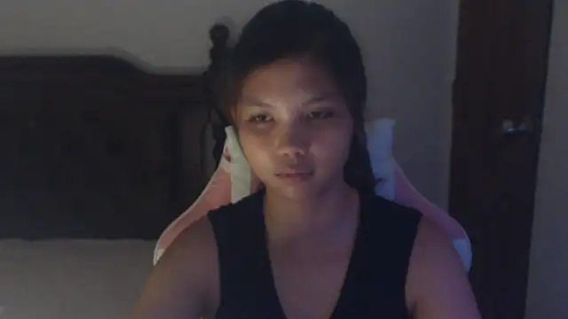Snapshot of sweet_21_1 chatting on July 26, 8:27 pm sweet 21 1 online show from July 26, 8:27 pm