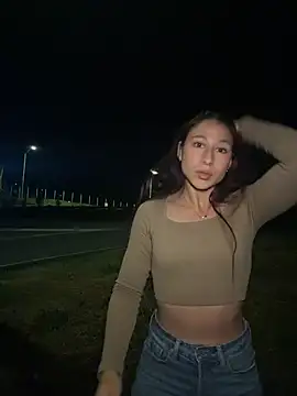 Snapshot of Debby_ryann chatting on April 8, 5:29 am Debby ryann online show from April 8, 5:29 am