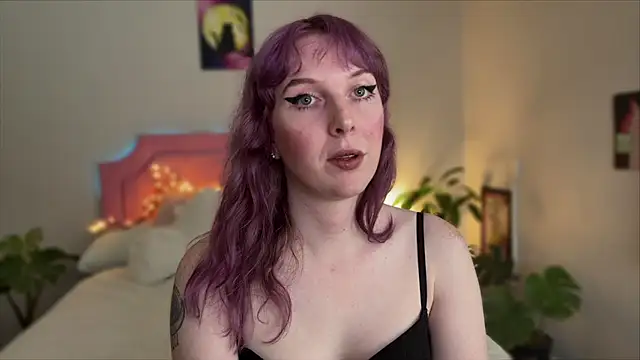 April  kittyy online show from July 22, 2:14 am