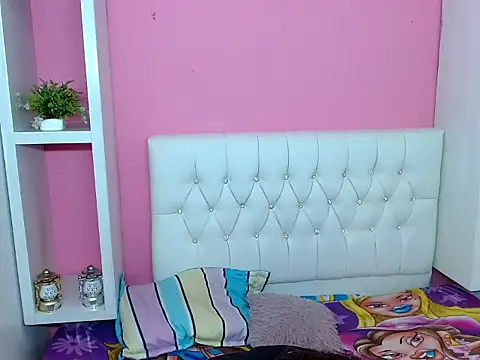 23alana online show from May 26, 3:24 am