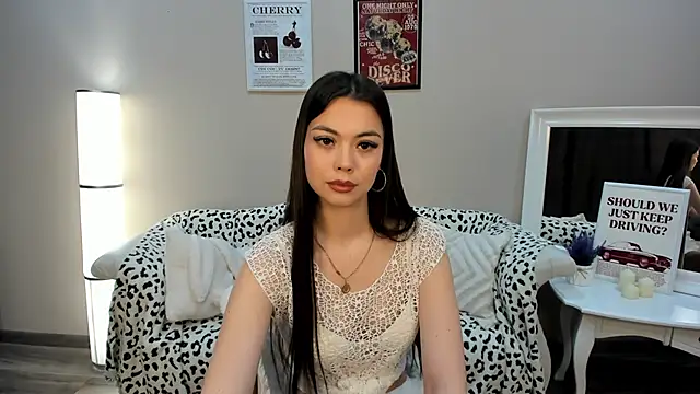 Snapshot of DarcyMacy chatting on April 15, 7:58 pm DarcyMacy online show from April 15, 7:58 pm