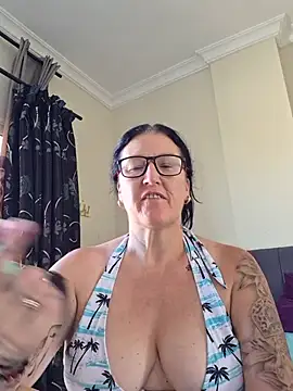 Flirty Siennax online show from June 28, 7:03 am