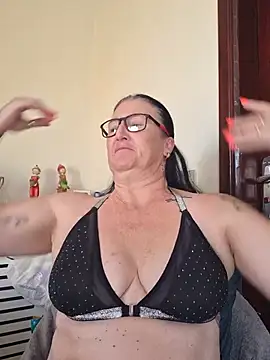 Flirty Siennax online show from July 10, 7:23 am