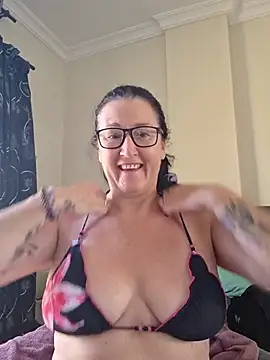 Flirty Siennax online show from July 28, 7:37 am