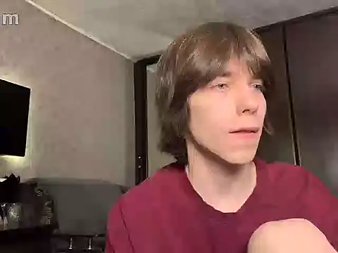 Snapshot of mason_silver chatting on April 4, 12:13 pm mason silver online show from April 4, 12:13 pm