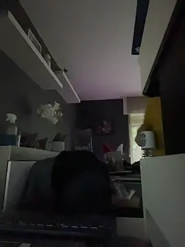 Snapshot of Neo60682 chatting on March 29, 5:02 pm Neo60682 online show from March 29, 5:02 pm