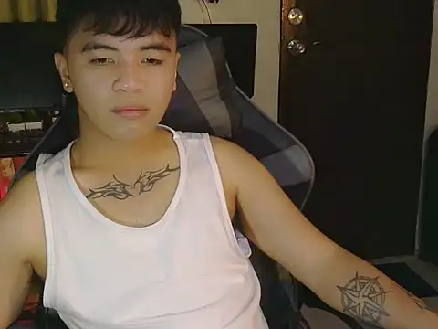 Untouchable Bromancexxx online show from April 30, 9:48 am