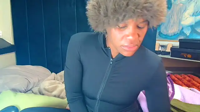 CaramelCandyxx online show from July 5, 6:31 am