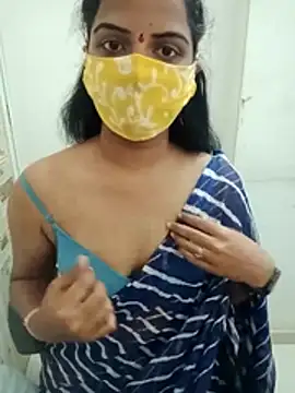 Snapshot of _anju_ chatting on April 12, 8:19 am anju online show from April 12, 8:19 am