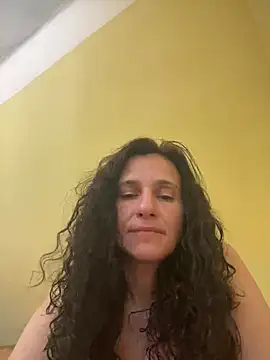 Snapshot of StellaMia263 chatting on June 23, 8:12 am StellaMia263 online show from June 23, 8:12 am