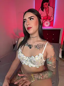 Snapshot of sabrina_voss chatting on April 7, 11:21 am sabrina voss online show from April 7, 11:21 am