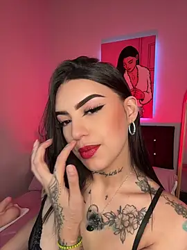 Snapshot of sabrina_voss chatting on April 12, 11:15 am sabrina voss online show from April 12, 11:15 am