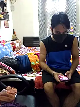 sexygirlsind online show from April 7, 4:57 am