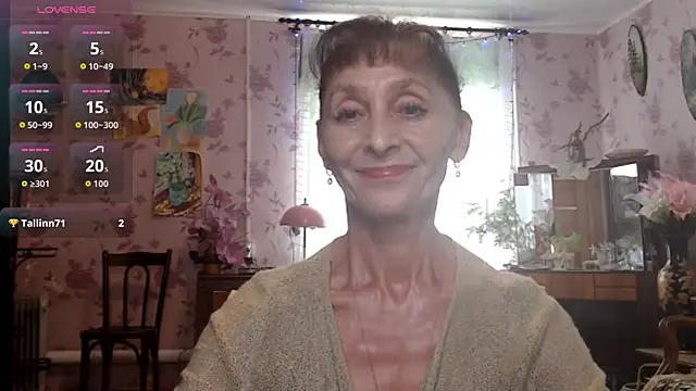 Snapshot of Shooting-Star- chatting on June 19, 11:58 am Shooting-Star- online show from June 19, 11:58 am