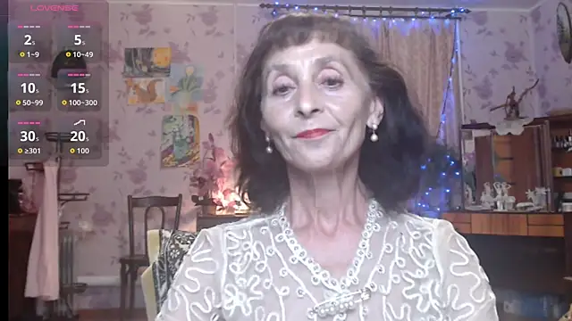 Snapshot of Shooting-Star- chatting on July 17, 5:07 pm Shooting-Star- online show from July 17, 5:07 pm