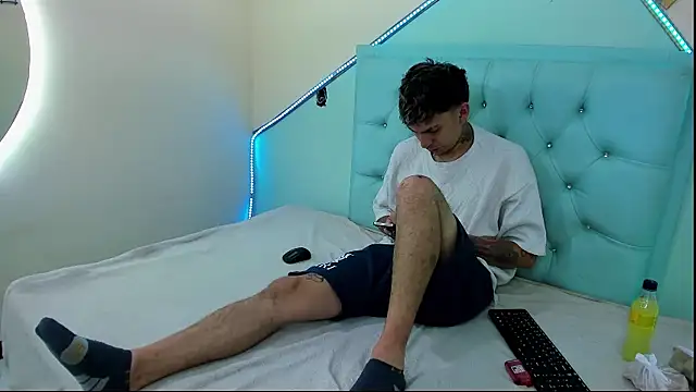 Max sstteel online show from April 2, 12:58 pm