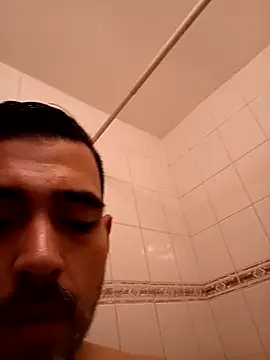 Snapshot of jito02 chatting on April 9, 7:25 am jito02 online show from April 9, 7:25 am