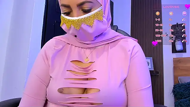 Snapshot of Nailea__ chatting on March 28, 2:33 am Nailea online show from March 28, 2:33 am