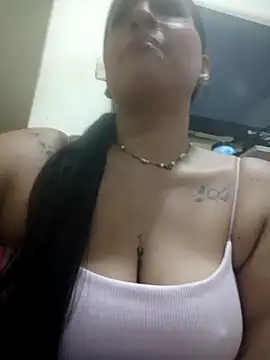 val eria online show from May 1, 11:42 pm