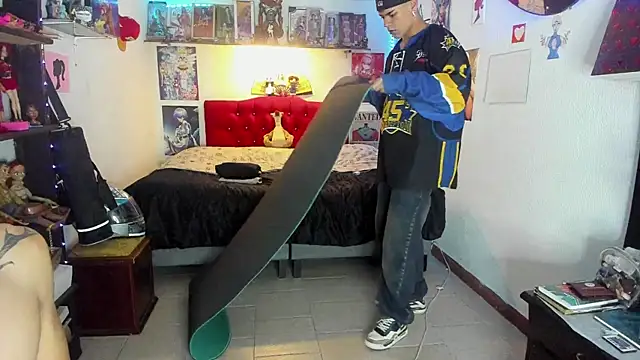 Keff andrew34 online show from April 8, 4:56 am