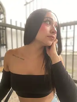 Snapshot of Ashley_pinkk21 chatting on March 28, 8:41 pm Ashley pinkk21 online show from March 28, 8:41 pm