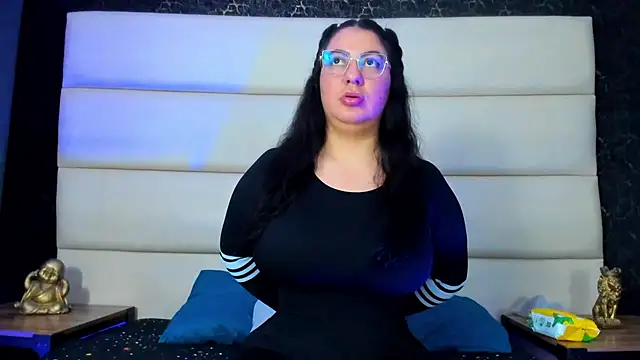 alice morris77 online show from April 18, 12:58 am