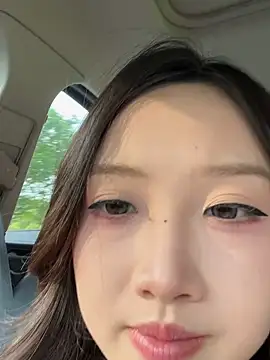 Alice-babyone online show from May 3, 8:53 am