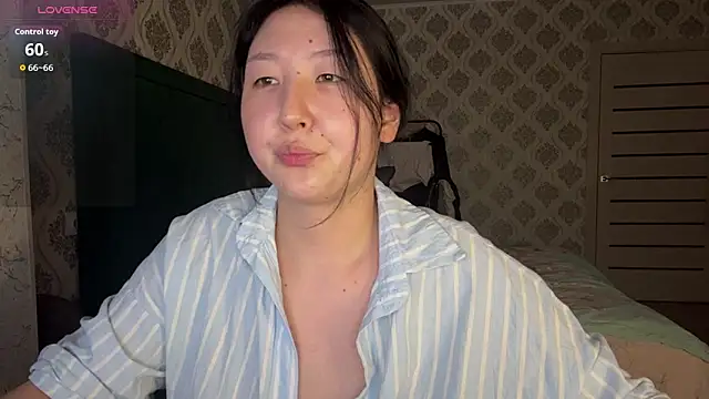 Ameliya kim online show from June 13, 9:02 pm