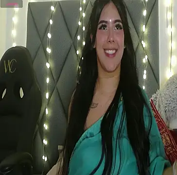 Snapshot of devika_kumar chatting on April 7, 7:14 pm devika kumar online show from April 7, 7:14 pm