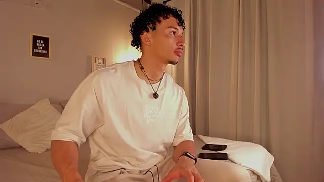 dominik drake online show from May 1, 12:43 pm