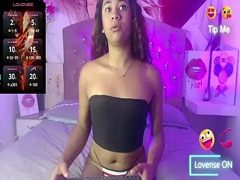 Renata Valentina online show from May 2, 11:26 am