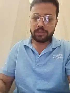 herochoclateboy online show from May 26, 4:14 pm