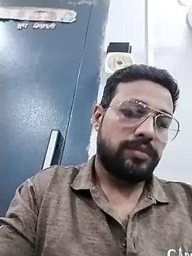 Snapshot of herochoclateboy chatting on June 4, 4:40 am herochoclateboy online show from June 4, 4:40 am