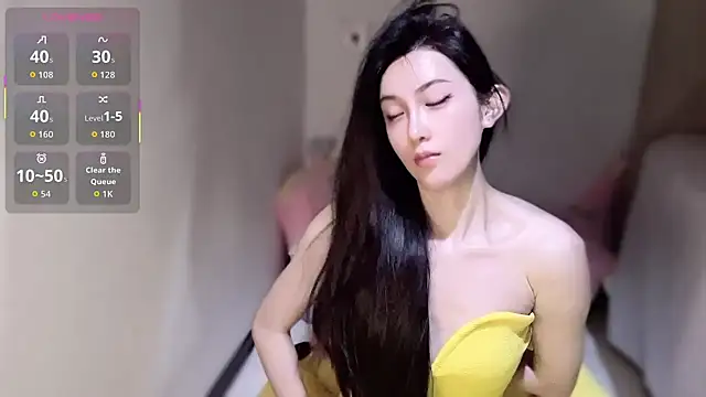 LILI7-LI online show from May 8, 12:05 am