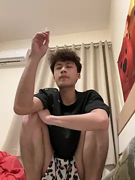 sexyboy-3525 online show from April 15, 1:07 pm