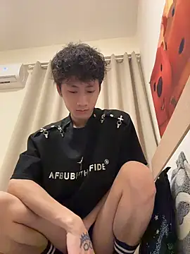 sexyboy-3525 online show from May 16, 6:54 am