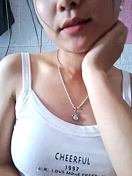 -Cidy- online show from April 28, 3:33 am