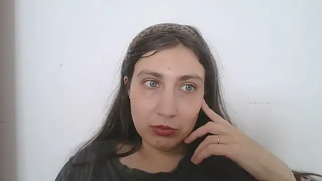 lilia696 online show from June 9, 12:17 pm