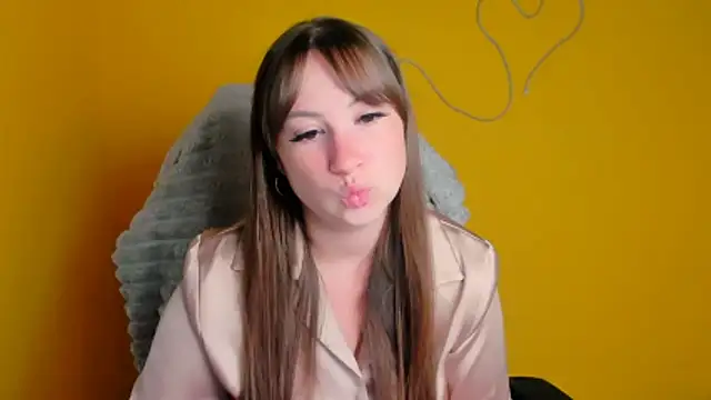 Tiffani Angel online show from June 19, 5:34 am