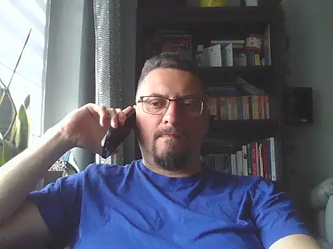 19cmSlave online show from May 8, 10:42 am